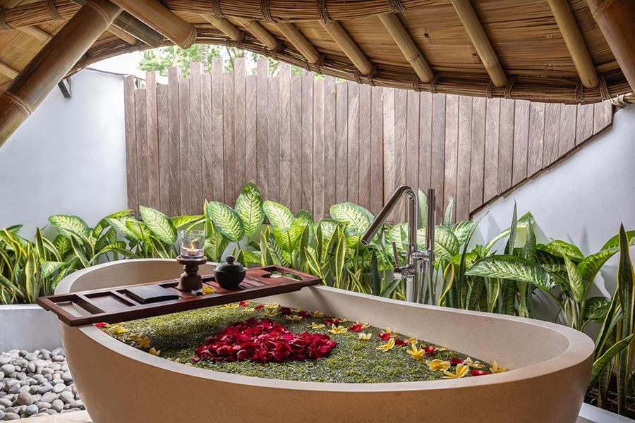 garden-pool-villa-2